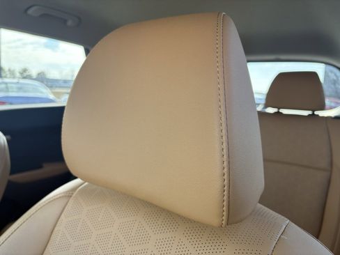 Used 2024 Kia Seltos SX image 23