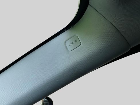 Used 2014 Land Rover Range Rover HSE image 29