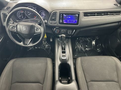 Used 2022 Honda HR-V Sport image 12