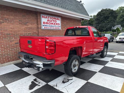 Used 2018 Chevrolet Silverado 2500 W/T RWD image 3