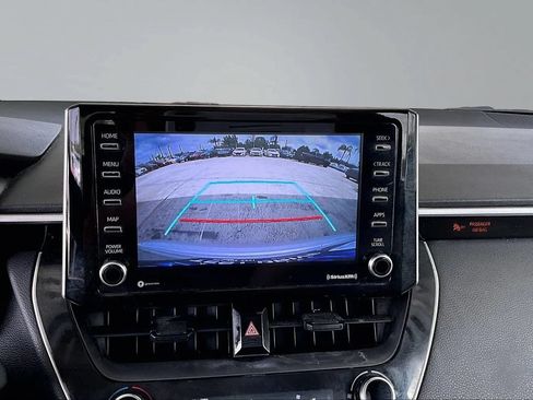 Used 2021 Toyota Corolla LE w/ Carpet Mat Package (TMS) FWD image 13