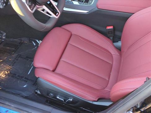New 2026 BMW 330i Sedan RWD image 4