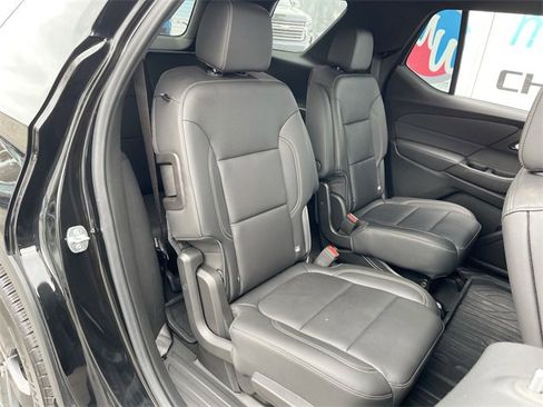 Certified 2023 Chevrolet Traverse LT w/ LT Premium Package image 27