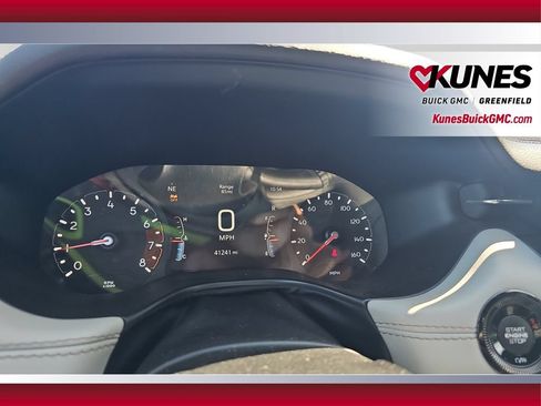 Used 2025 Jeep Compass Limited AWD/4WD image 13