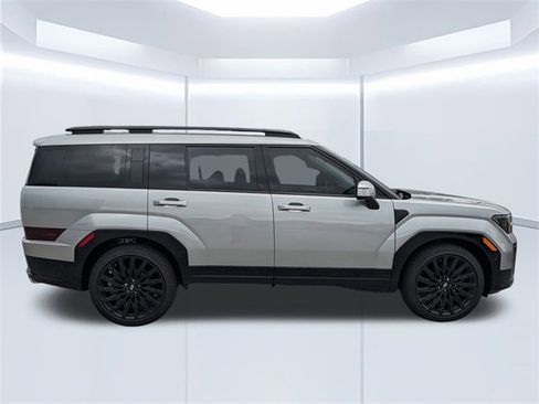 Used 2024 Hyundai Santa Fe Calligraphy image 4