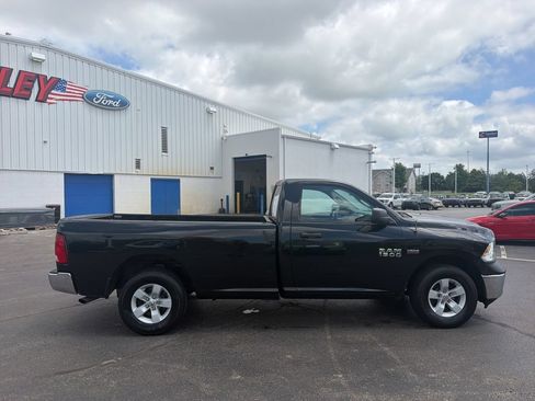 Used 2017 RAM 1500 Tradesman w/ Power & Remote Entry Group AWD/4WD image 8