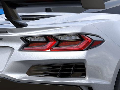 New 2026 Chevrolet Corvette ZR1 w/ ZR1 Carbon Fiber Aero Package image 13