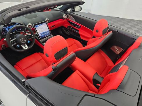 Used 2022 Mercedes-Benz SL 63 AMG 4MATIC image 48