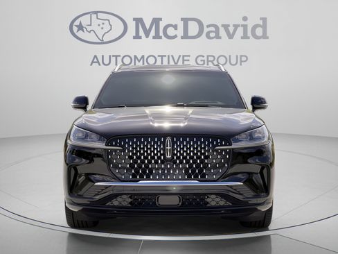 New 2025 Lincoln Aviator Black Label AWD/4WD image 8