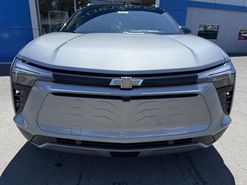 New 2025 Chevrolet Blazer EV LT image 2
