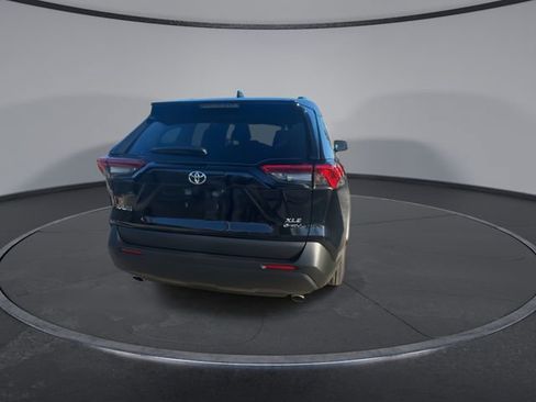 New 2025 Toyota RAV4 XLE image 5