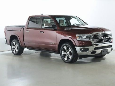 Used 2019 RAM 1500 Laramie image 12