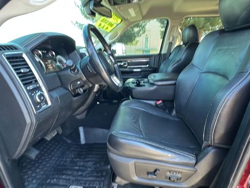 Used 2016 RAM 2500 Laramie w/ Convenience Group image 13