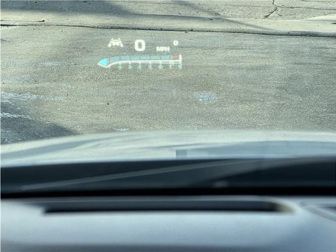 Used 2022 Buick Enclave Premium image 58