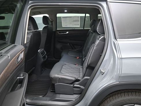 New 2026 Volkswagen Atlas SEL Premium R-Line AWD/4WD image 11