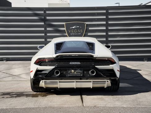 Used 2022 Lamborghini Huracan EVO image 20