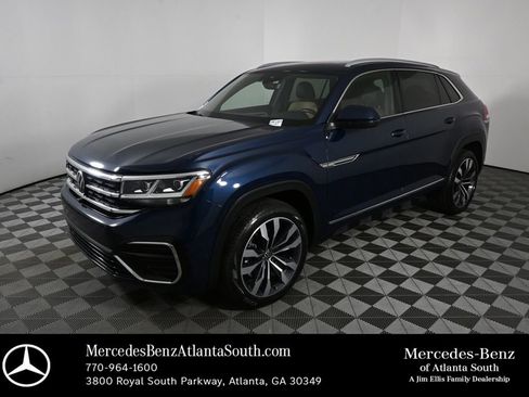 Used 2022 Volkswagen Atlas Cross Sport SEL Premium R-Line image 1