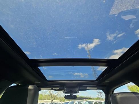 New 2026 Ford F350 Platinum w/ FX4 Off-Road Package AWD/4WD image 16