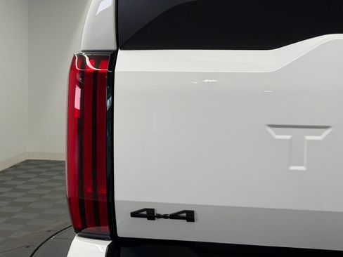 New 2026 Toyota Tundra SR AWD/4WD image 12