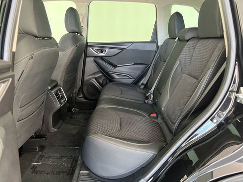 Used 2024 Subaru Forester Premium AWD/4WD image 27