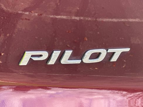 Used 2018 Honda Pilot EX-L image 38