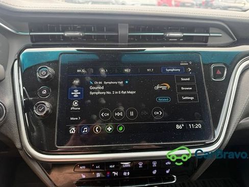 Used 2023 Chevrolet Bolt LT w/ Infotainment Package FWD image 13