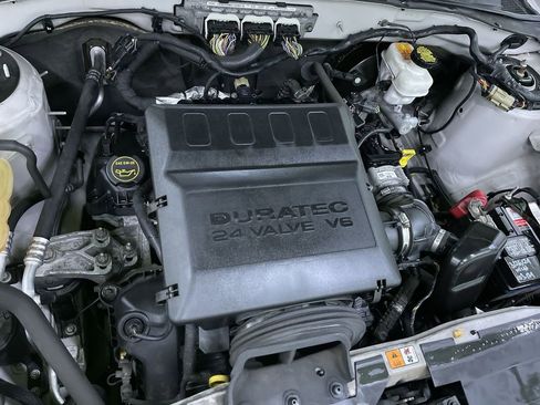 Used 2011 Ford Escape XLT w/ 203A Rapid Spec Order Code image 29