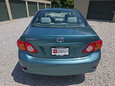 Used 2009 Toyota Corolla LE FWD image 4