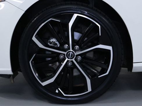 Used 2024 Nissan Altima 2.5 SR image 33