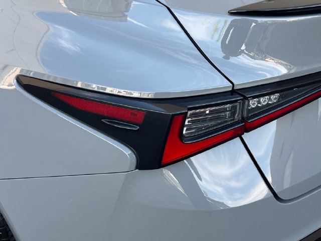 Used 2024 Lexus IS 350 F Sport RWD image 15