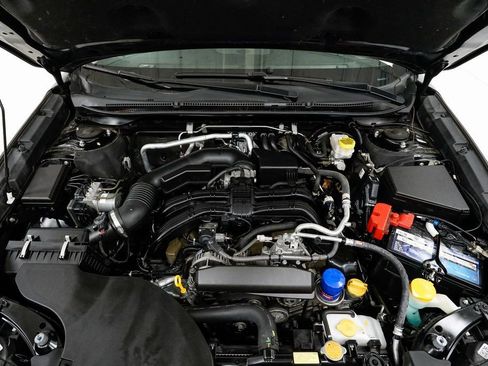 Used 2021 Subaru Outback Limited w/ Popular Package #2 image 3