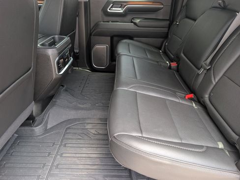 Certified 2024 GMC Sierra 1500 Denali w/ Denali Reserve Package AWD/4WD image 16