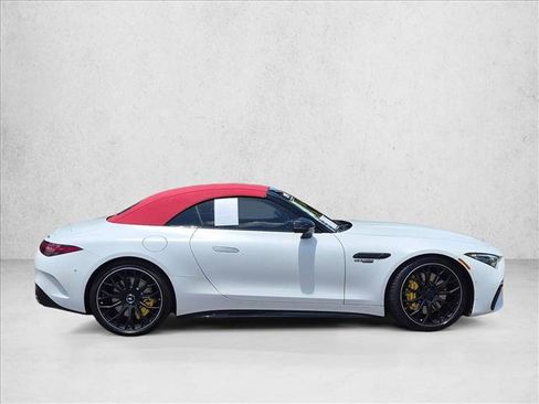 Used 2022 Mercedes-Benz SL 63 AMG 4MATIC image 4