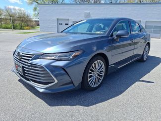 Certified 2022 Toyota Avalon Limited video 3