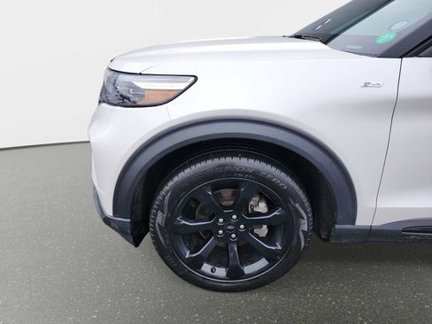 Used 2022 Ford Explorer ST-Line w/ Class IV Trailer Tow Package AWD/4WD image 10