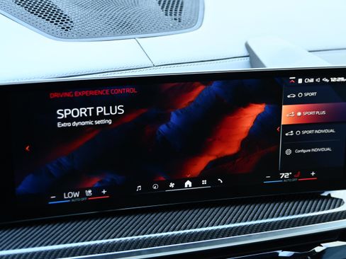 Certified 2024 BMW X7 M60i w/ Executive Package image 37