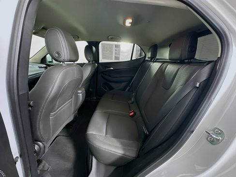 Used 2025 Buick Encore GX Preferred image 26