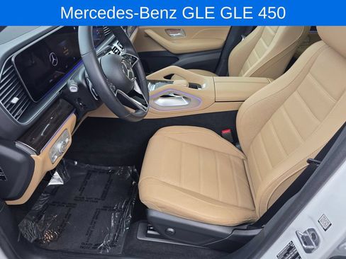 Used 2025 Mercedes-Benz GLE 450 4MATIC image 9