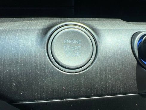 Used 2024 Hyundai Kona SEL AWD/4WD image 13