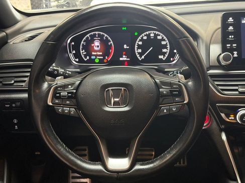 Used 2022 Honda Accord Sport image 18