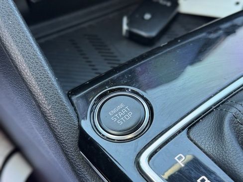 Used 2023 Kia Sportage X-Line w/ X-Line Premium Package image 20