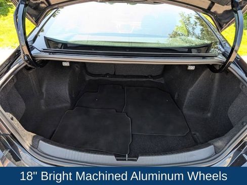 Used 2023 Chevrolet Malibu LT FWD image 32