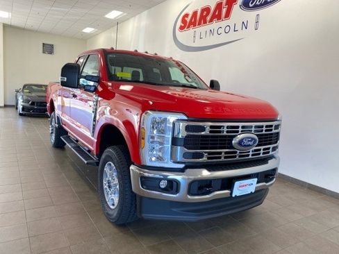 New 2026 Ford F350 XLT w/ FX4 Off-Road Package image 2