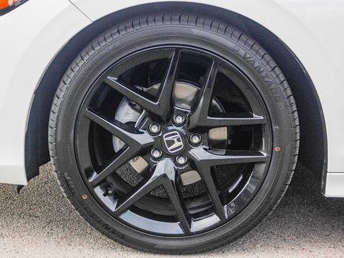 Used 2024 Honda Civic Sport image 10