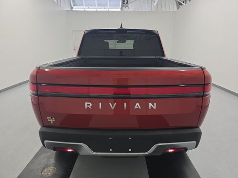 Used 2023 Rivian R1T Adventure AWD/4WD image 4