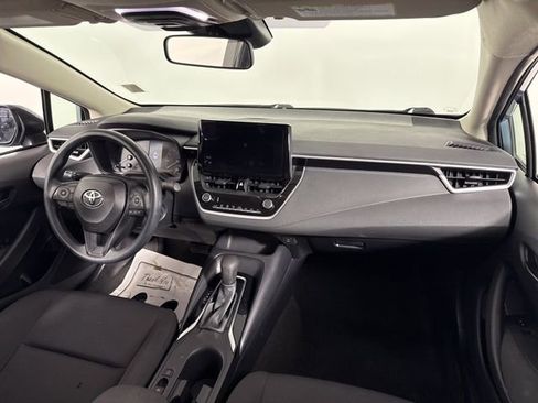 Used 2024 Toyota Corolla LE image 21