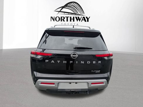 Used 2023 Nissan Pathfinder Platinum AWD/4WD image 4