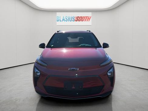 Used 2022 Chevrolet Bolt EUV Premier w/ Sun & Sound Package image 8