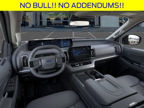 New 2026 Ford Expedition Max Active RWD image 9