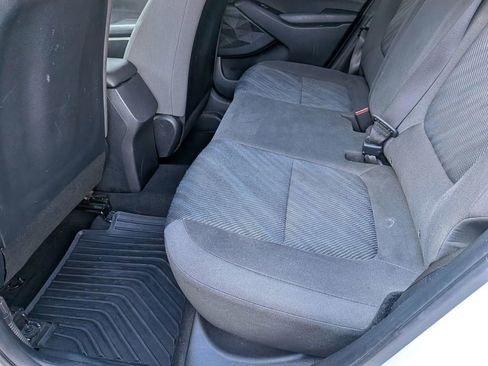 Used 2022 Kia Seltos LX AWD/4WD image 19